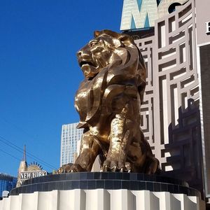 Meet your Posher, Rita